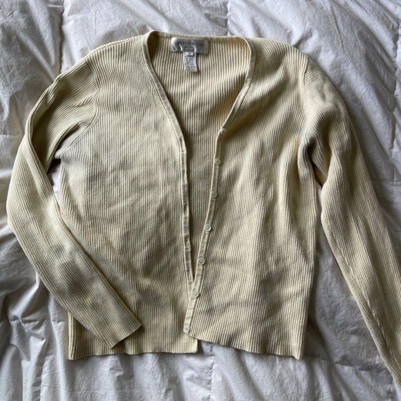 Yellow button up cardigan - Picture 2 of 5